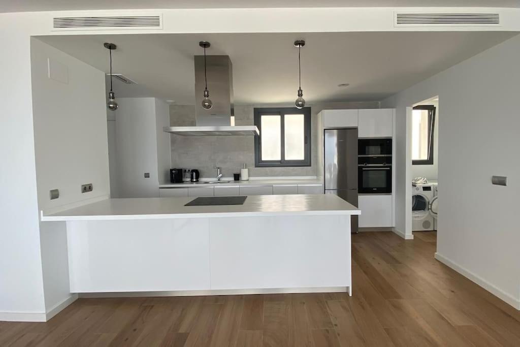 Luxurious Penthouse With Huge Panoramic Terrace Lejlighed San Roque  Eksteriør billede