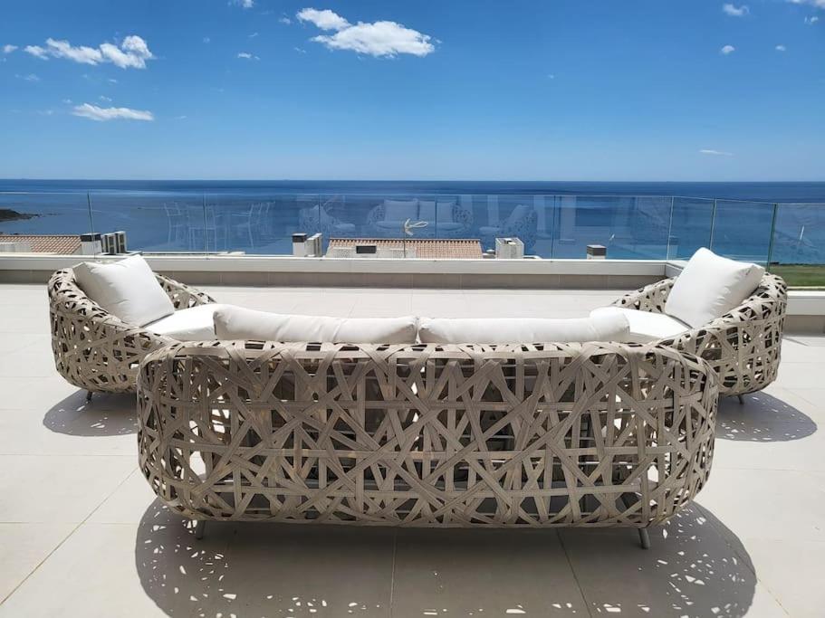 Luxurious Penthouse With Huge Panoramic Terrace Lejlighed San Roque  Eksteriør billede