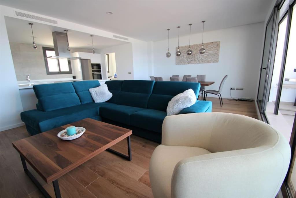 Luxurious Penthouse With Huge Panoramic Terrace Lejlighed San Roque  Eksteriør billede