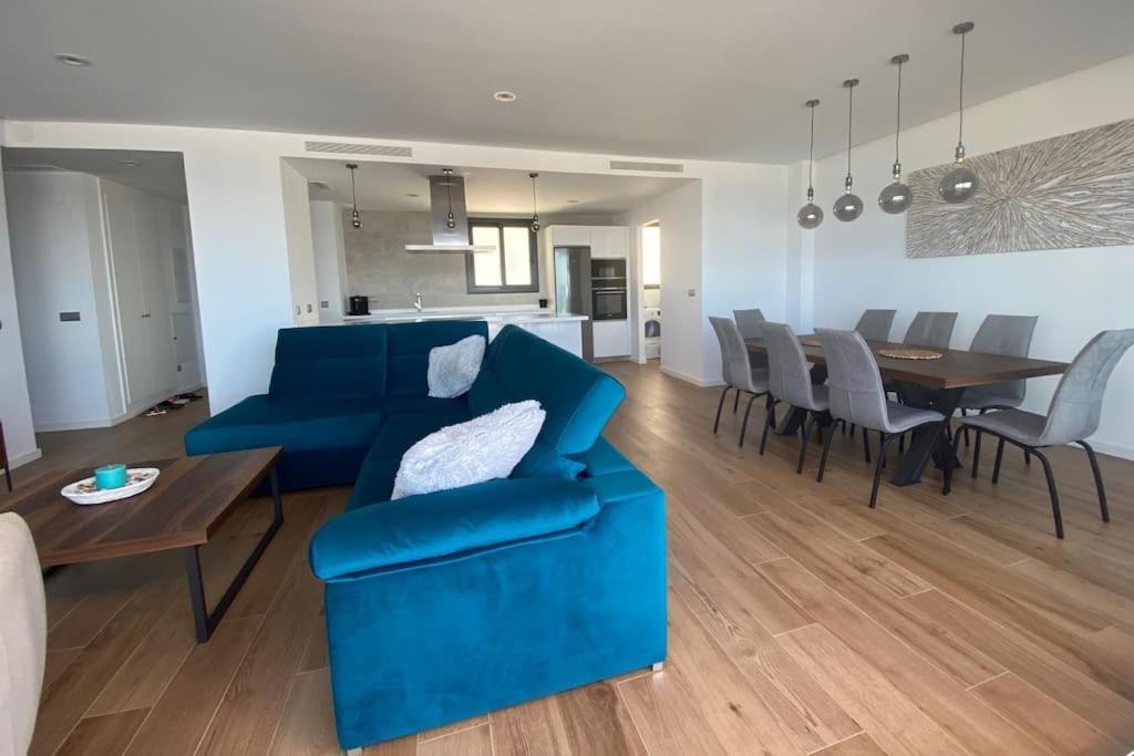 Luxurious Penthouse With Huge Panoramic Terrace Lejlighed San Roque  Eksteriør billede